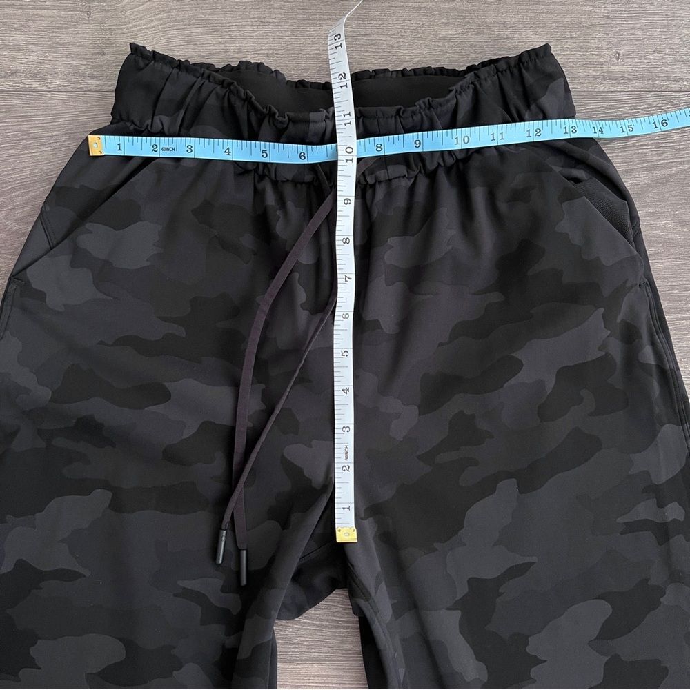 LULULEMON High Rise Joggers Size 4 Camo Gray Black Luxtreme Activewear Casual - Picture 7 of 8